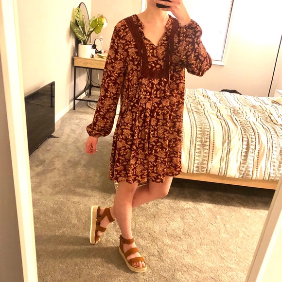 Staccato Maroon Floral Dress - Picture 1 of 8